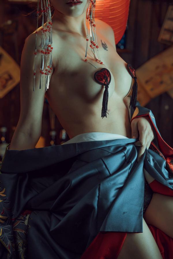    鹿八岁《酒醉的和服少女》日式居酒屋性感风情私房写真第16张图片