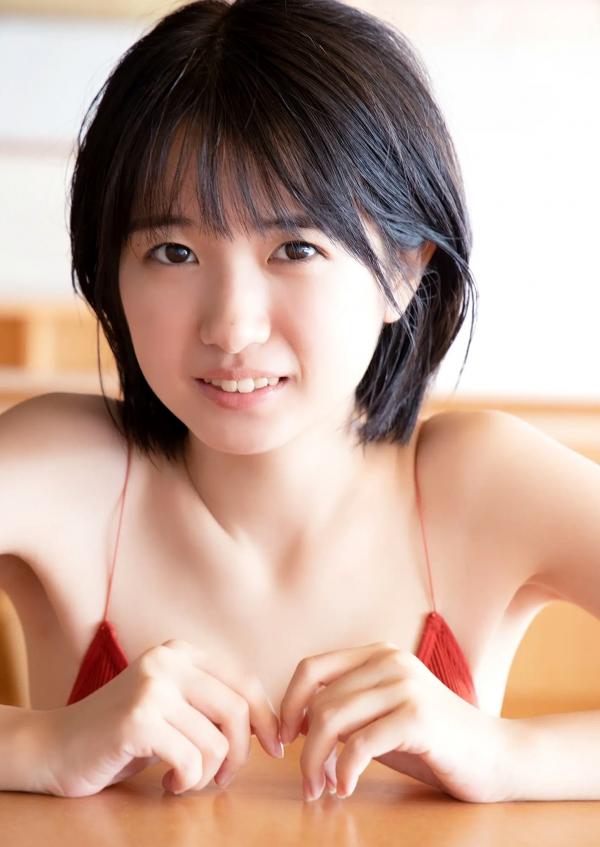    加藤結 - かとゆい、水着始めました。日本清纯女神池畔红色泳装性感写真第37张图片