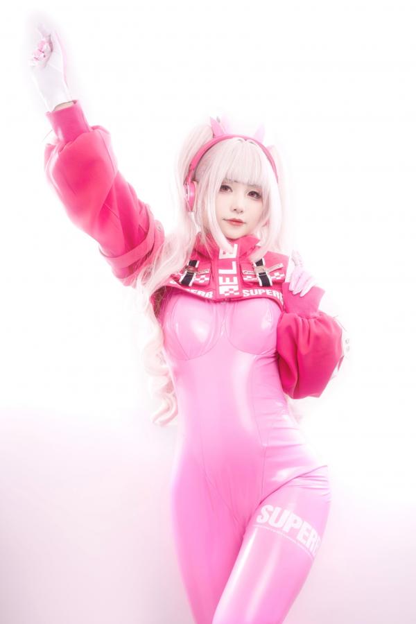    爆机少女喵小吉-NIKKE胜利女神爱丽丝COS写真 粉色紧身皮衣萌系性感美图第13张图片