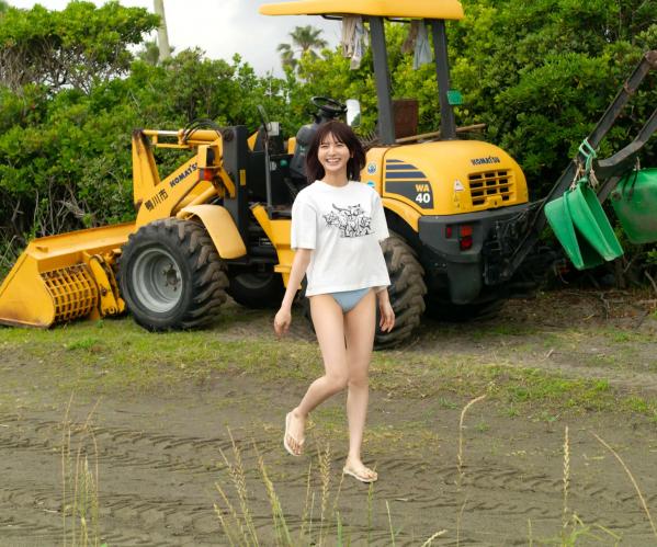    林田真尋 - いつもなんどでも 海边沙滩比基尼清新性感写真第12张图片