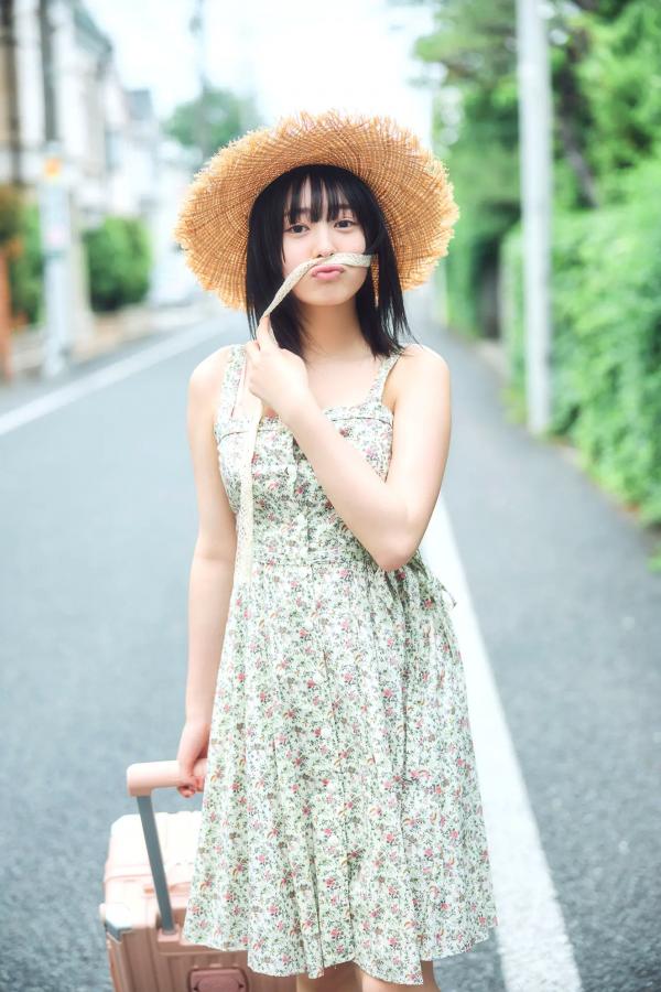    白滨美兔 - 夏日私房写真，童颜巨乳少女的活力电吉他诱惑第10张图片