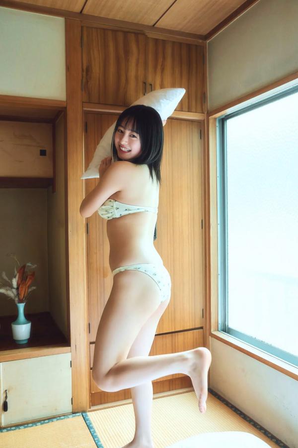    白滨美兔 - 夏日私房写真，童颜巨乳少女的活力电吉他诱惑第40张图片