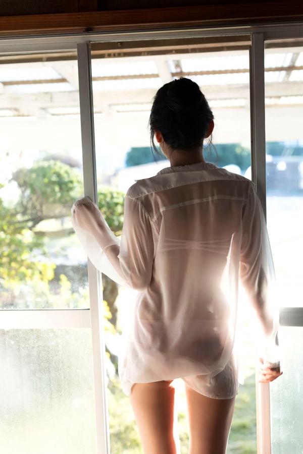    奥村梨穂 - 日本极品女神紧身皮衣诱惑与清纯私房内衣摄影高清套图 Vol.2第27张图片