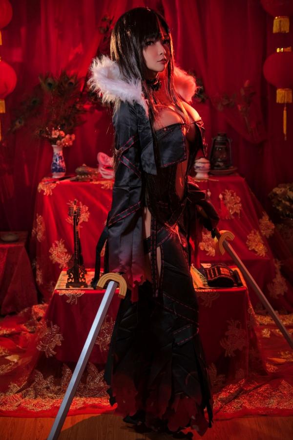    Potato-Godzilla 虞美人暗黑女武士Cosplay角色扮演，红光下的冷艳极致制服诱惑第3张图片