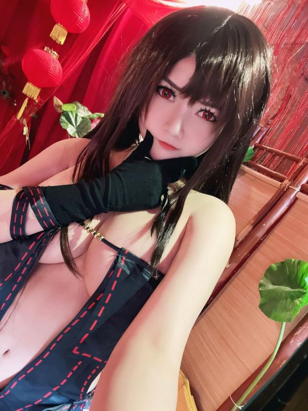    Potato-Godzilla 虞美人暗黑女武士Cosplay角色扮演，红光下的冷艳极致制服诱惑第29张图片