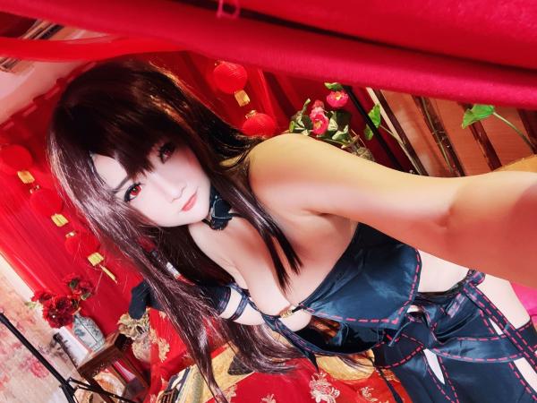    Potato-Godzilla 虞美人暗黑女武士Cosplay角色扮演，红光下的冷艳极致制服诱惑第31张图片