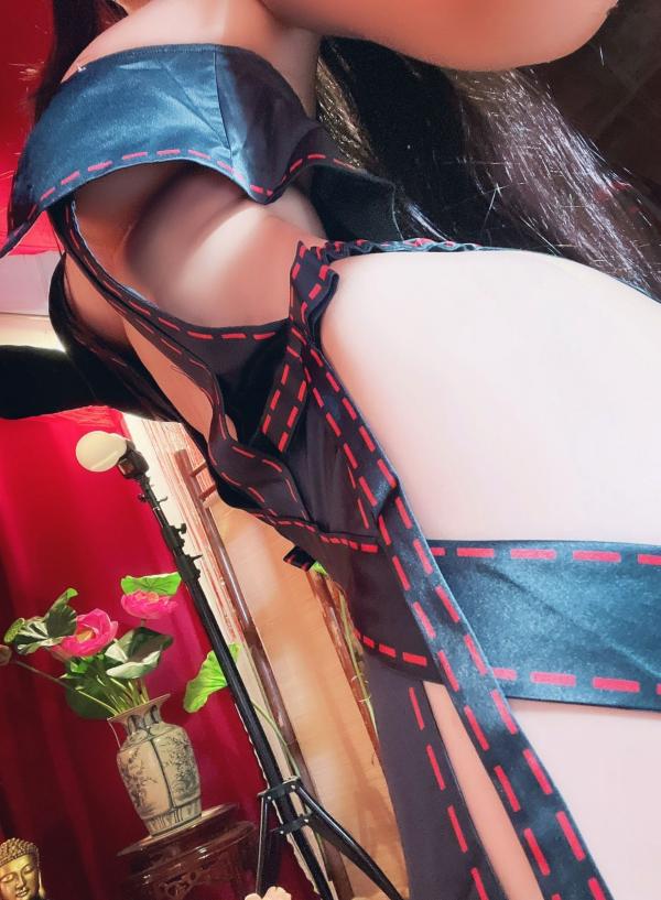    Potato-Godzilla 虞美人暗黑女武士Cosplay角色扮演，红光下的冷艳极致制服诱惑第32张图片