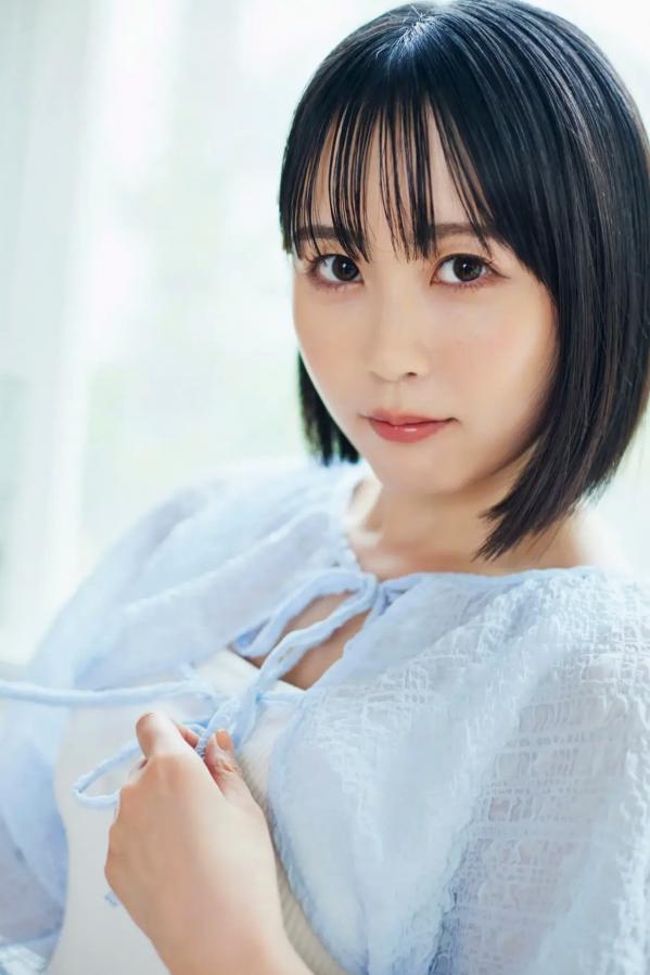    夜道雪《ぎゅーってしよ》：短发女神居家私房照，粉色内衣勾勒玲珑身段，演绎纯欲治愈风格第6张图片