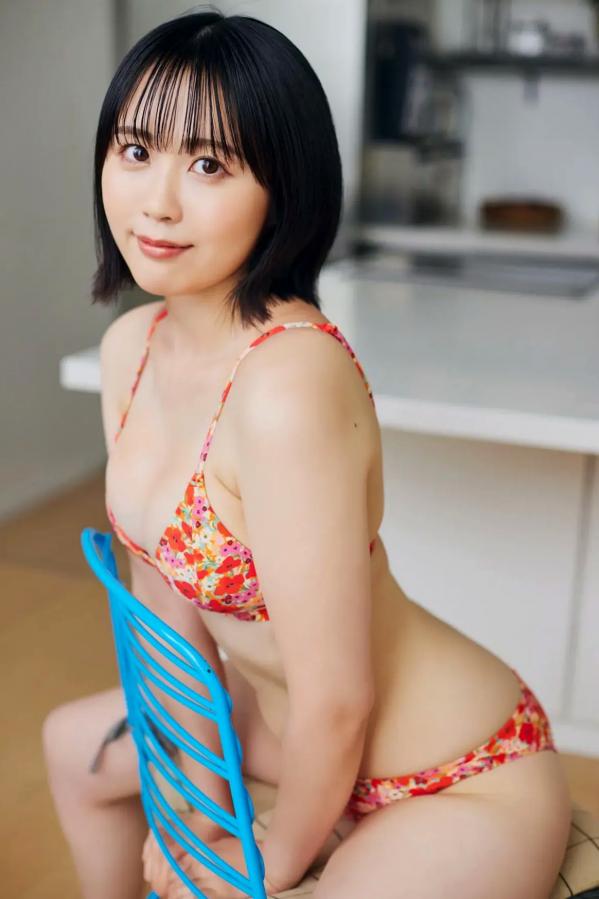    夜道雪《ぎゅーってしよ》：短发女神居家私房照，粉色内衣勾勒玲珑身段，演绎纯欲治愈风格第59张图片