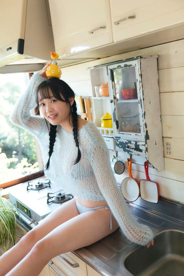    奥村梨穂 - Iの衝撃：浴室湿身诱惑与居家私房写真，童颜巨乳演绎日系极致性感第36张图片