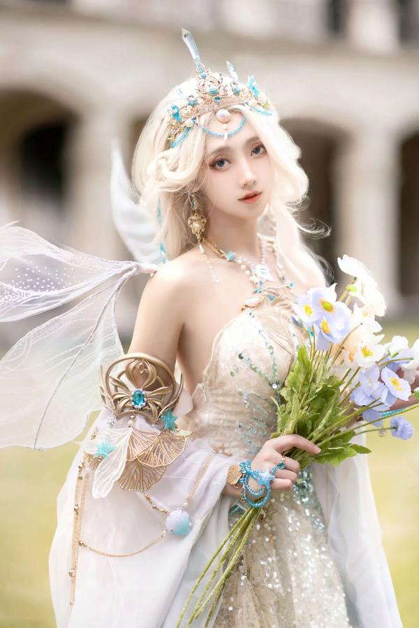    走路摇zly - 林泽清瑶 梦幻花仙子精灵cosplay，绝美欧式城堡写真，仙气十足第1张图片