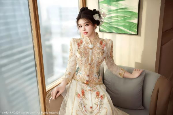    秀人网小薯条nienie私房写真：中式新娘装红内衣诱惑，极品美背曲线，演绎极致绑架剧情艺术大片第13张图片