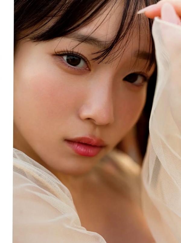    岸みゆ - tinto 日系精选写真，比基尼与私房内衣造型，展现迷人曲线与绝美气质第28张图片