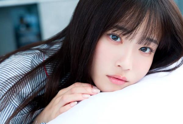    岸みゆ - tinto 日系精选写真，比基尼与私房内衣造型，展现迷人曲线与绝美气质第42张图片