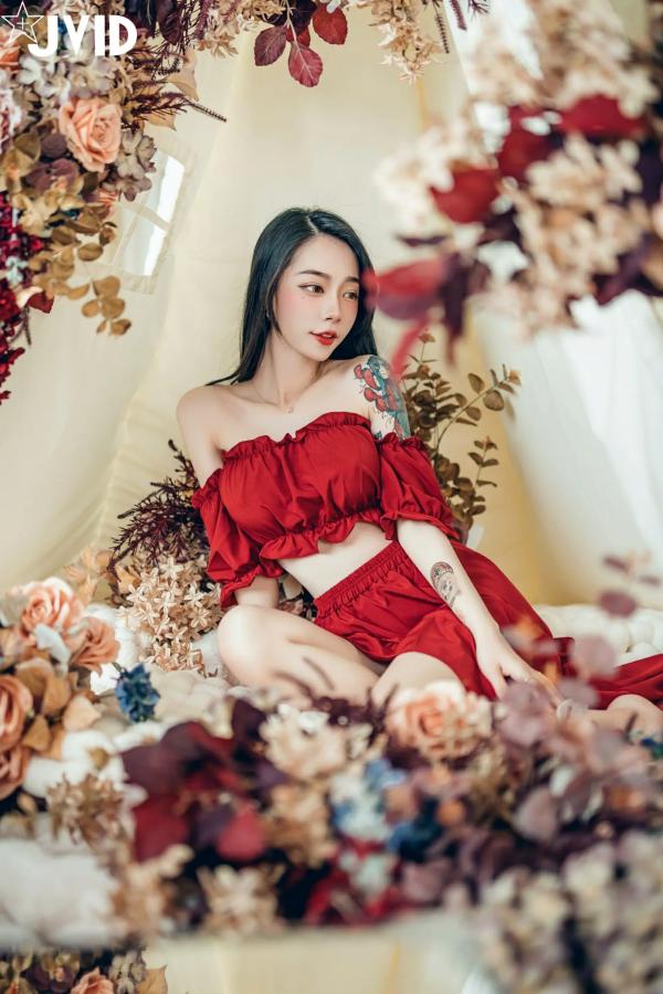   [JVID] 飄飄 - 纹身女神极致私房照，湿身诱惑与唯美花间人像大尺度摄影合集第76张图片
