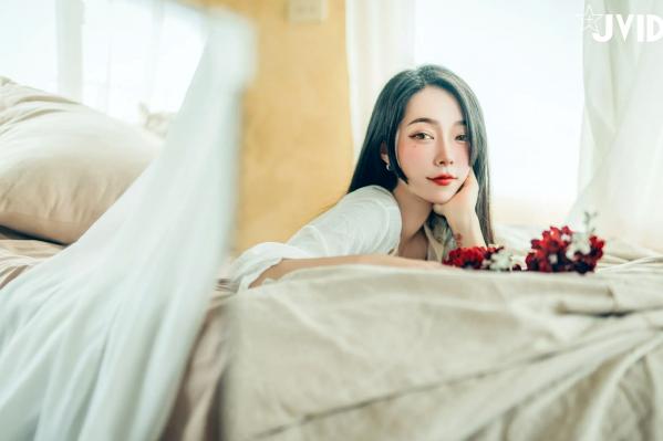    [JVID] 飄飄 - 纹身女神极致私房照，湿身诱惑与唯美花间人像大尺度摄影合集第86张图片