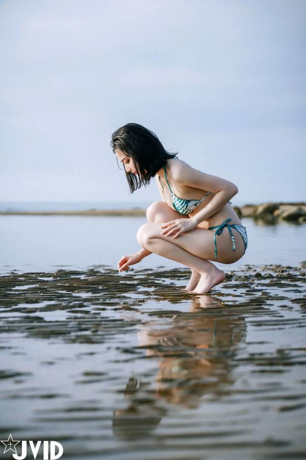    [JVID] 啾啾 - 超熱情火辣，海边户外比基尼写真，极致性感曲线诱惑第6张图片