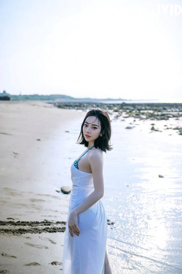    [JVID] 啾啾 - 超熱情火辣，海边户外比基尼写真，极致性感曲线诱惑第23张图片