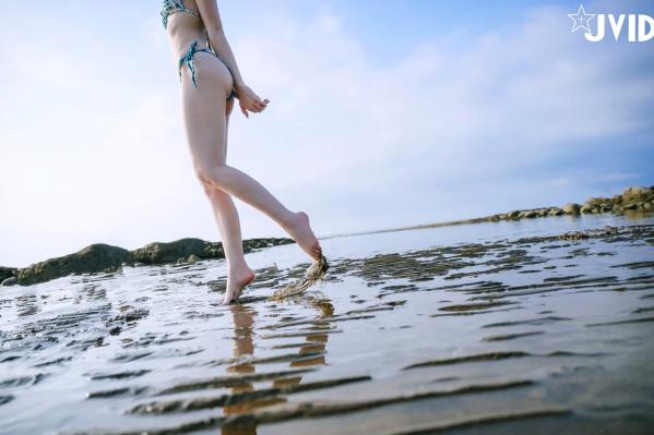    [JVID] 啾啾 - 超熱情火辣，海边户外比基尼写真，极致性感曲线诱惑第49张图片