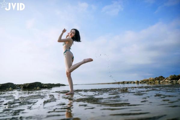    [JVID] 啾啾 - 超熱情火辣，海边户外比基尼写真，极致性感曲线诱惑第60张图片