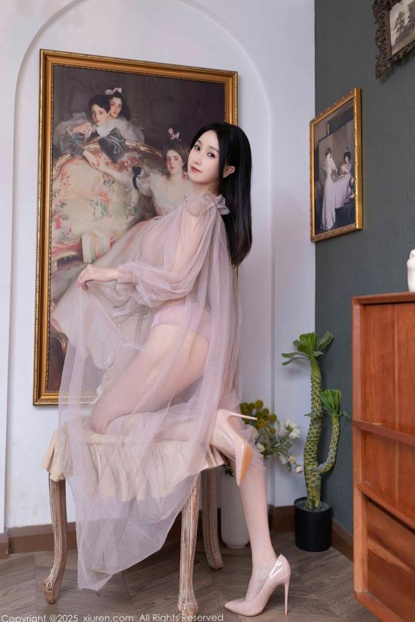    XiuRen秀人网-10752-杏子Yada-轻透粉纱淡粉内衣-唯美私房家居摄影-2025.09.10第3张图片