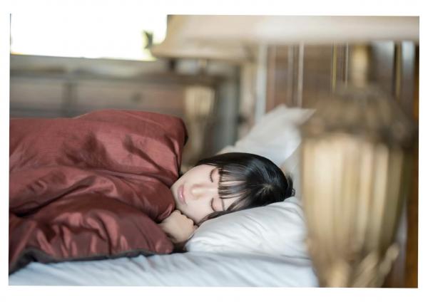    花宮いのり - ふたりきり，阳光沙滩比基尼写真，元气少女海边戏水，清纯与性感并存的夏日甜美视觉盛宴第41张图片