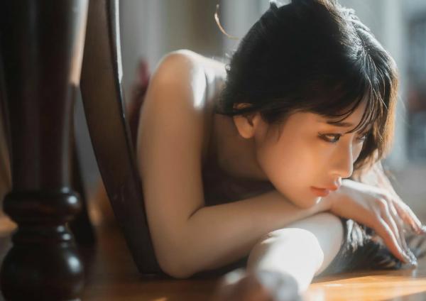   花宮いのり - ふたりきり，阳光沙滩比基尼写真，元气少女海边戏水，清纯与性感并存的夏日甜美视觉盛宴第94张图片