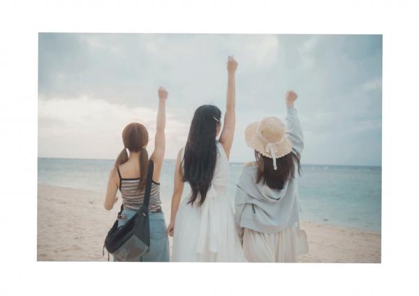    花宮いのり - ふたりきり，阳光沙滩比基尼写真，元气少女海边戏水，清纯与性感并存的夏日甜美视觉盛宴第118张图片