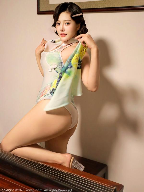    XiuRen秀人网-10749-莉莉安娜o-古琴前的情趣旗袍诱惑-性感身材与古典韵味的碰撞第56张图片
