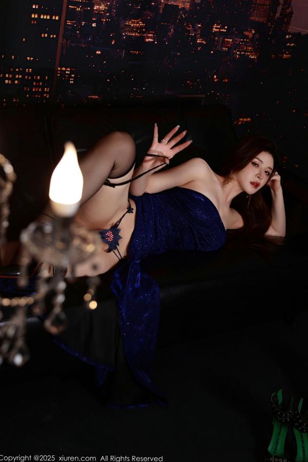    XiuRen秀人网-10740-阿依莎-高冷御姐蓝色抹胸长裙与性感内衣诱惑黑丝私房照第31张图片