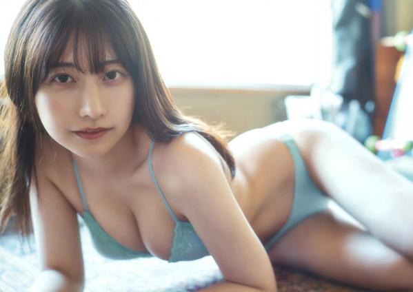    鈴木優香 - 居家内衣与户外连体泳装性感写真，展现清新纯欲气质与迷人曲线第6张图片