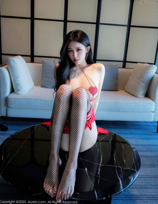   XiuRen秀人网-10738-shelly诗莉吖-红色情趣内衣网格丝袜私房写真，极致诱惑性感身材，明媚动人，大尺度绝美大片第51张图片
