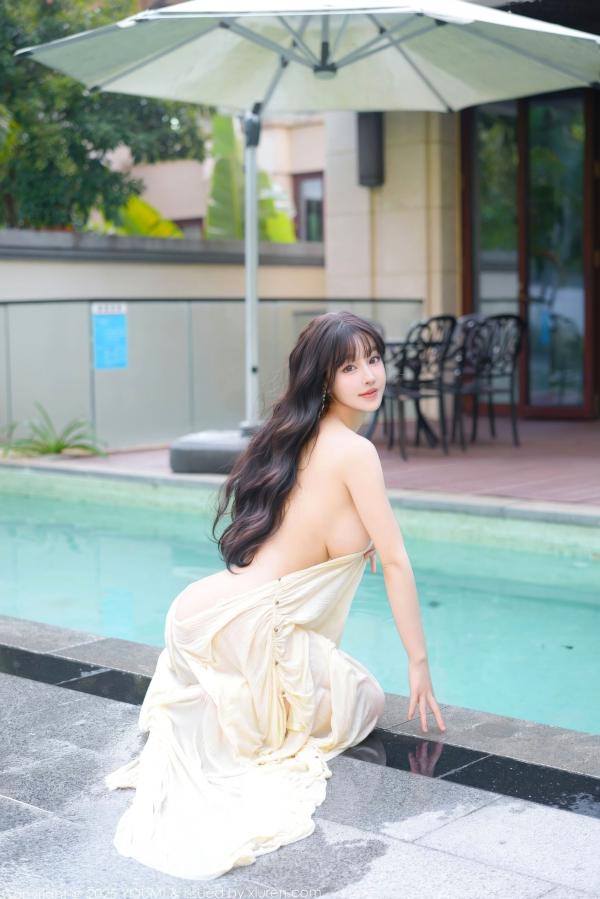   YouMi尤蜜荟-1185：朱可儿泳池私房写真，童颜巨乳身披轻透浴袍，大尺度极致诱惑，纯欲美腿白嫩撩人，无圣光大片抢先看第64张图片