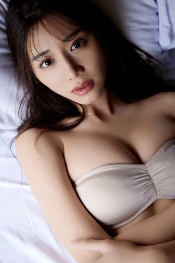    斎藤恭代 - Real Figure 高清写真，私房卧室诱惑与清爽泳装魅力，尽显精致五官与曼妙身姿第53张图片