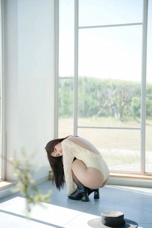    豊田ルナ - 無邪気な熱視線 vol.1：夏日海滩清纯比基尼户外写真，尽显阳光治愈魅力第26张图片