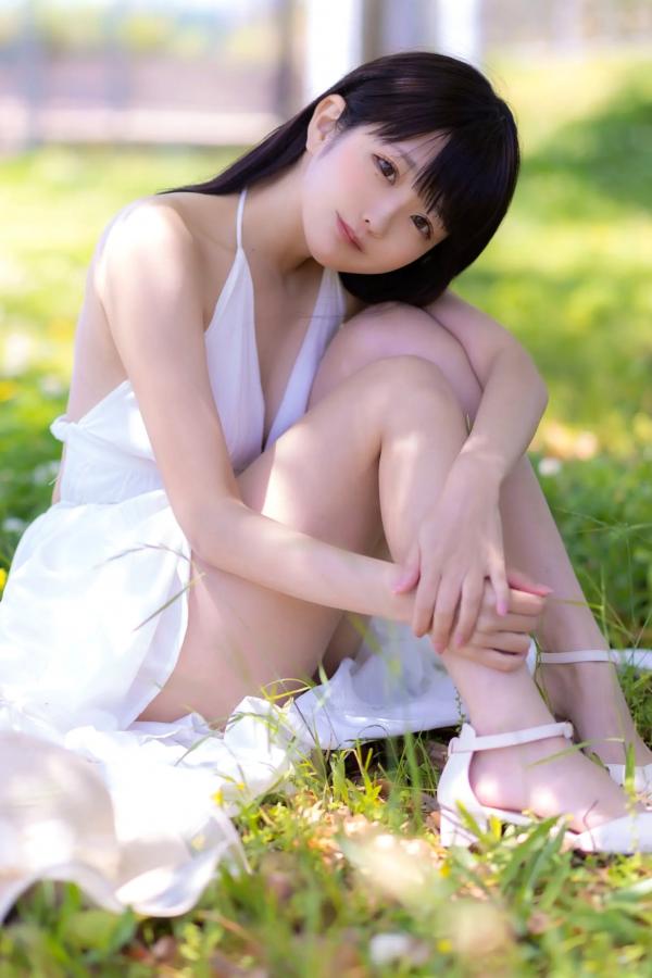    每眠かのん - 夏恋模様：清新夏日草帽装扮与居家健身日常，治愈系双马尾少女甜美写真第26张图片