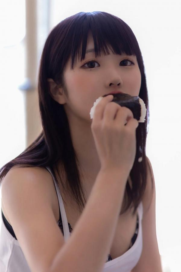    每眠かのん - 夏恋模様：清新夏日草帽装扮与居家健身日常，治愈系双马尾少女甜美写真第36张图片