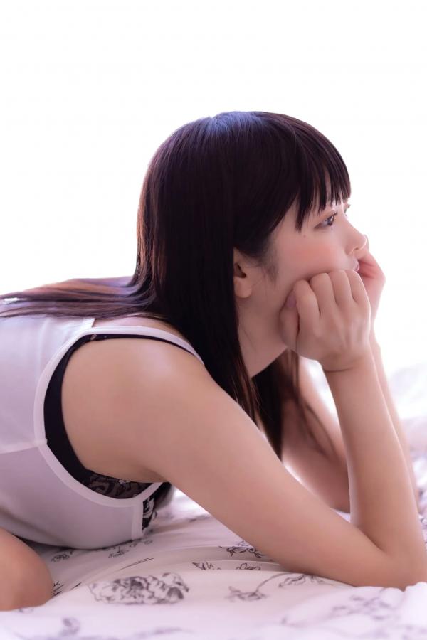    每眠かのん - 夏恋模様：清新夏日草帽装扮与居家健身日常，治愈系双马尾少女甜美写真第56张图片
