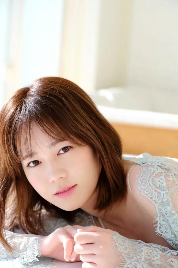    川口葵 - 大人になったね，湿发造型搭配黑色蕾丝内衣，呈现极致性感的成熟风韵写真图集第4张图片