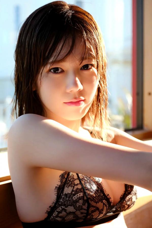    川口葵 - 大人になったね，湿发造型搭配黑色蕾丝内衣，呈现极致性感的成熟风韵写真图集第86张图片