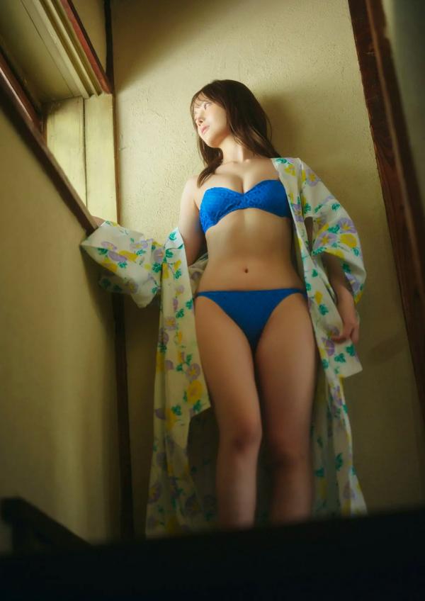    新谷姫加 - 夏祭りのあとで……日系和室泳装比基尼写真，清新甜美中流露一丝夏日魅惑，极致高清氛围美图第24张图片