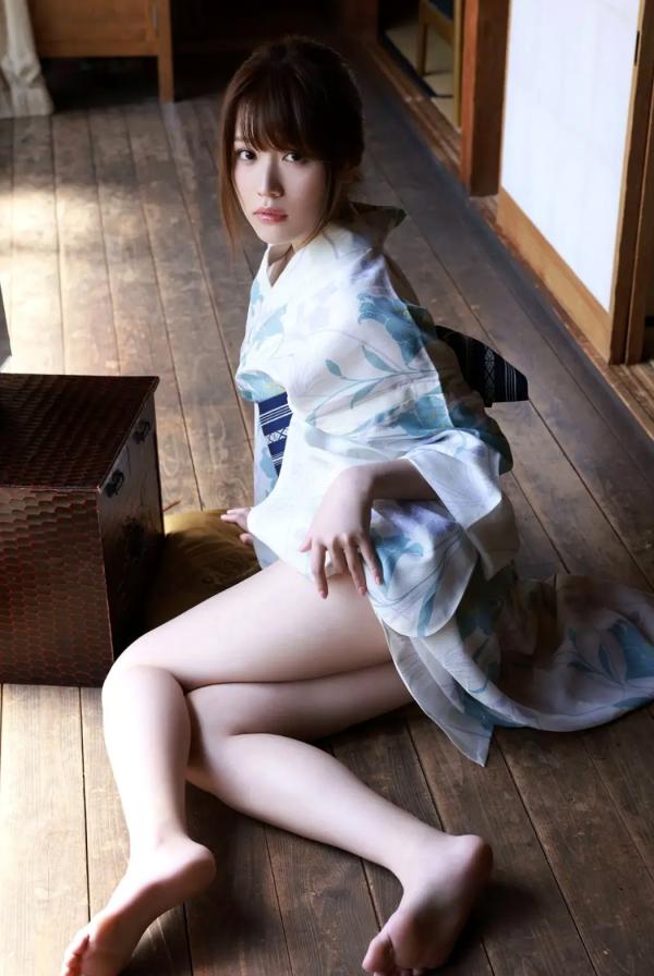    小日向ゆか - 濡れて、火照る vol.3 海边清爽比基尼与日式室内温泉湿身诱惑高清写真第18张图片