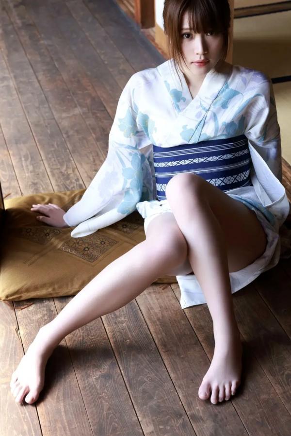    小日向ゆか - 濡れて、火照る vol.3 海边清爽比基尼与日式室内温泉湿身诱惑高清写真第19张图片