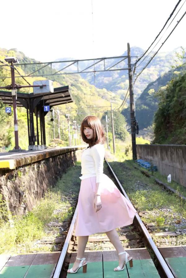    小日向ゆか - 濡れて、火照る vol.3 海边清爽比基尼与日式室内温泉湿身诱惑高清写真第69张图片