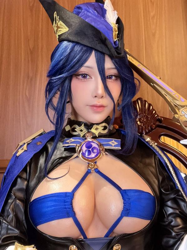    水淼aqua - 克洛琳德绝美cos，黑丝御姐角色扮演，极致诱惑大尺度私房照合集第2张图片