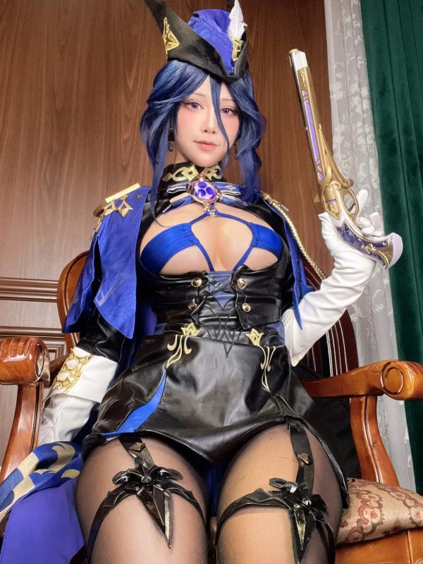    水淼aqua - 克洛琳德绝美cos，黑丝御姐角色扮演，极致诱惑大尺度私房照合集第7张图片