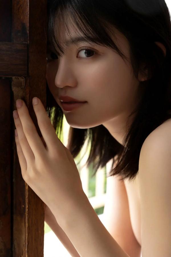    石浜芽衣私房图集《今日はふたりっきり Vol.2》，清新日系居家风格，捕捉少女清纯甜美瞬间，尽显极致身材与迷人魅力第45张图片