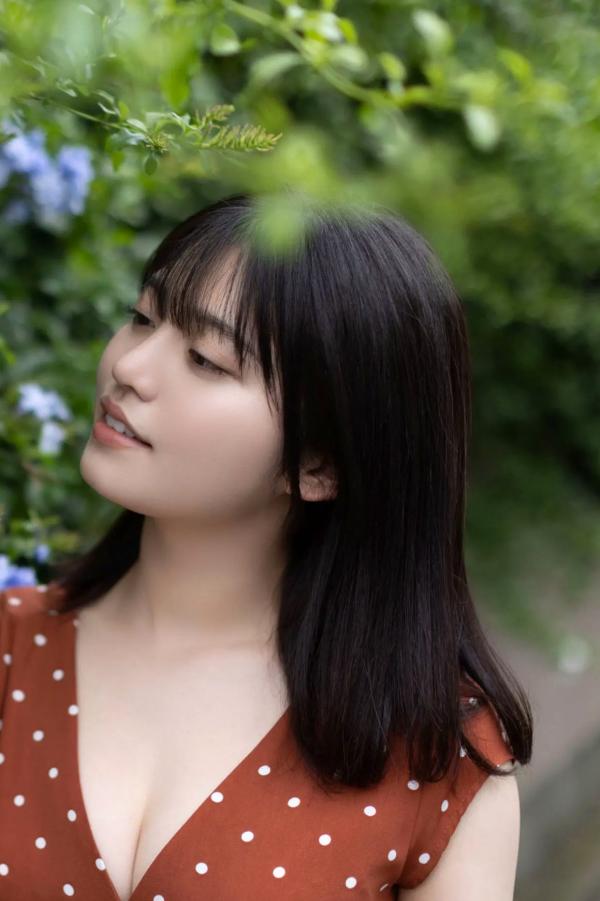    石浜芽衣私房图集《今日はふたりっきり Vol.2》，清新日系居家风格，捕捉少女清纯甜美瞬间，尽显极致身材与迷人魅力第48张图片