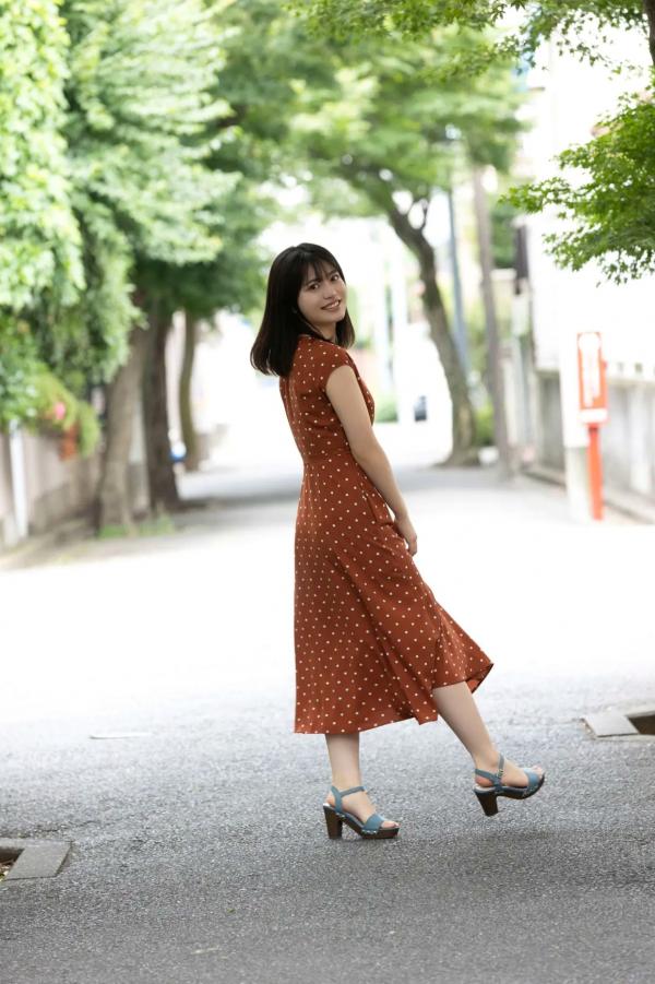    石浜芽衣私房图集《今日はふたりっきり Vol.2》，清新日系居家风格，捕捉少女清纯甜美瞬间，尽显极致身材与迷人魅力第51张图片