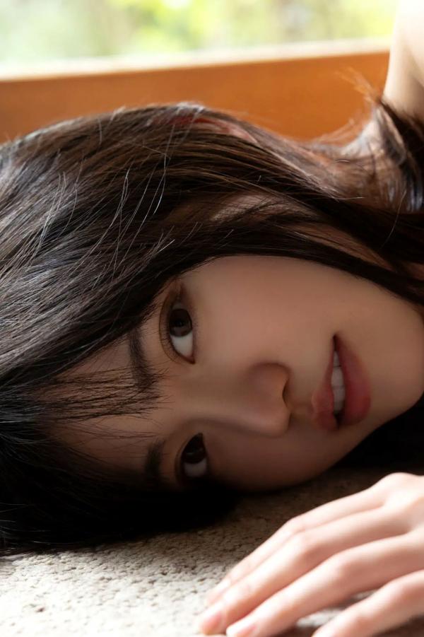    石浜芽衣私房图集《今日はふたりっきり Vol.2》，清新日系居家风格，捕捉少女清纯甜美瞬间，尽显极致身材与迷人魅力第86张图片